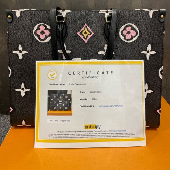 (SOLD) Louis Vuitton ONTHEGO Leather GM- Black (Proof Of Authenticity Provided) - Picture 3 of 16